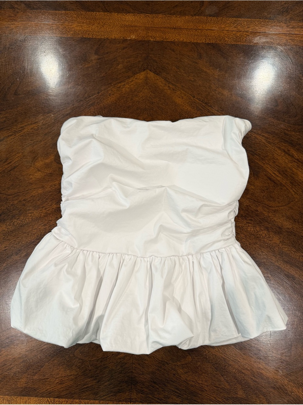 Francesca’s White Strapless Top - size M